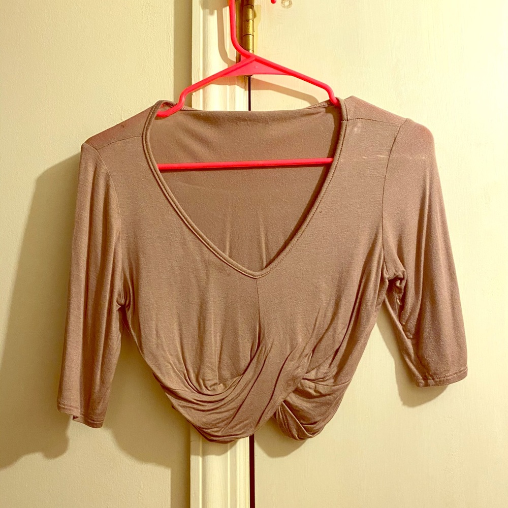 Quarter sleeve crop